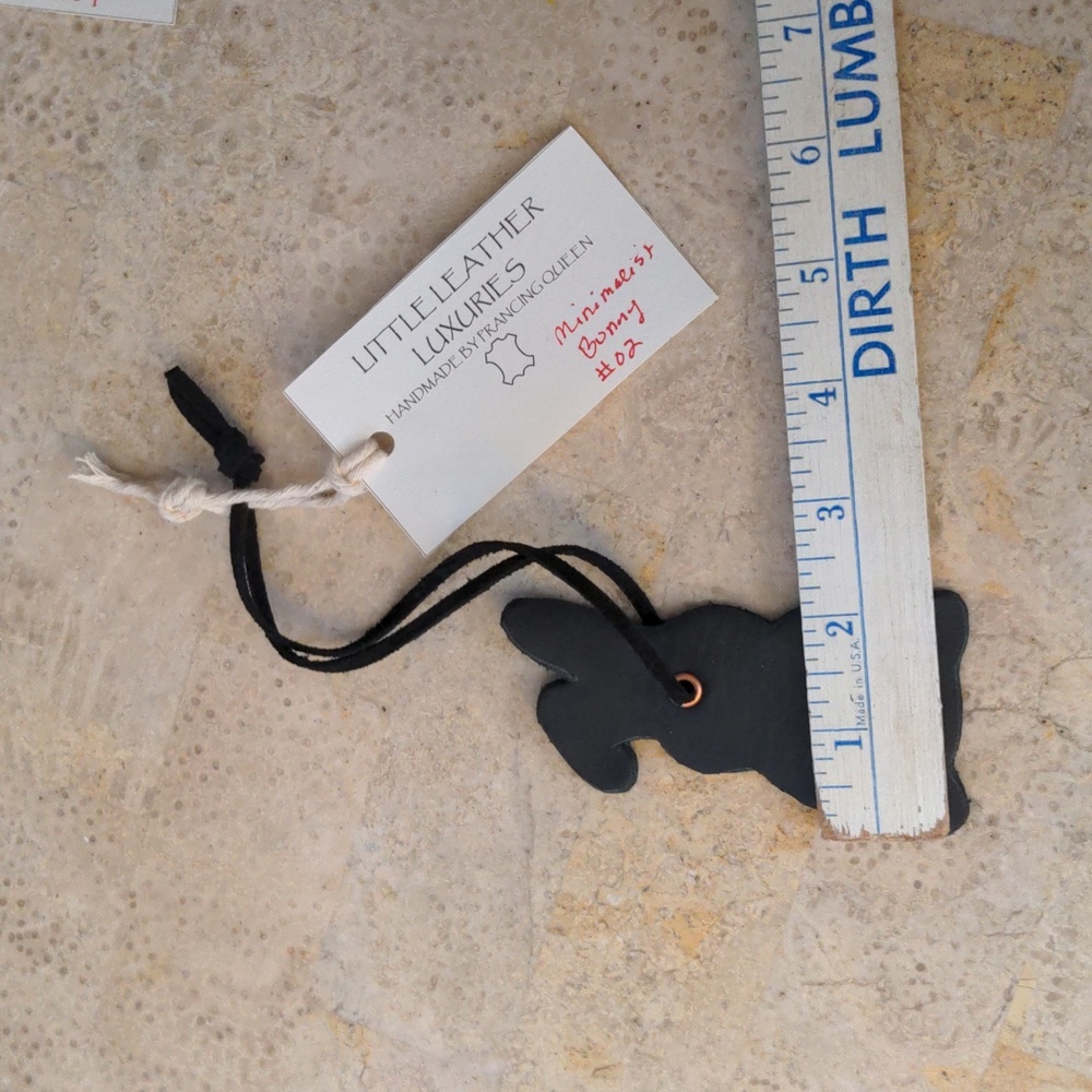 Handmade Genuine Leather Minimalist Bunny Rabbit Bag Charm Black #02 - Picture 5 of 7